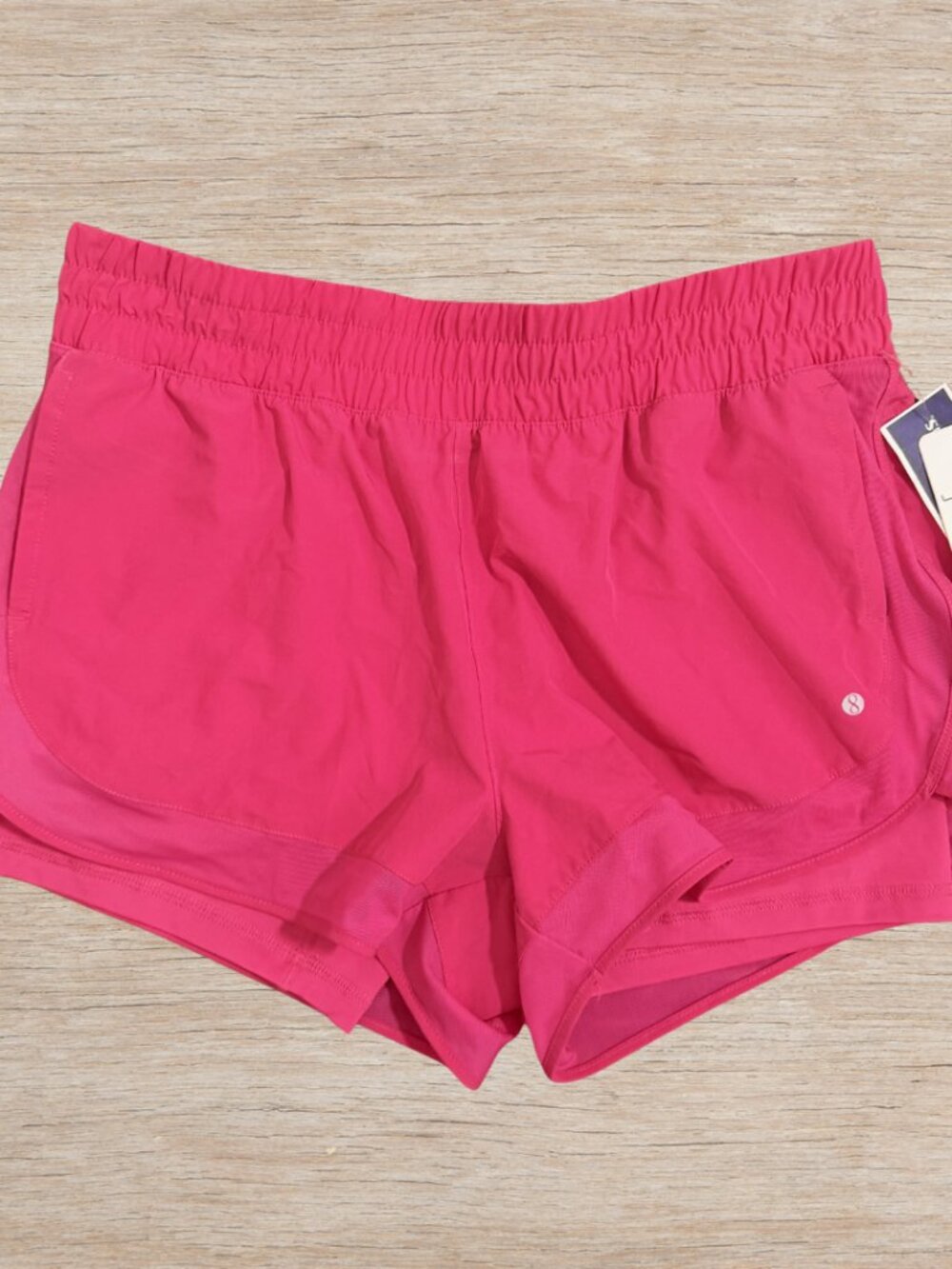 NWT Hot Pink Running Shorts Athletic Layer 8 Women’s Size Large Motivation Short